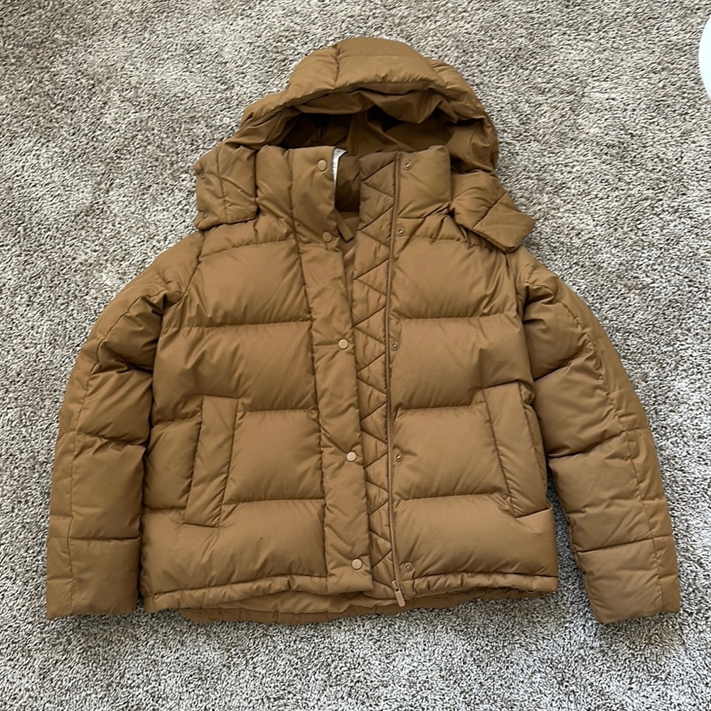 Lululemon Wunder Puff down jacket